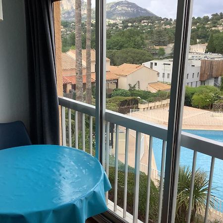 Au Calme Dans Hameau Fleuri Joli Studio 3 Pers Piscine Parking Wi-Fi Vence Dış mekan fotoğraf